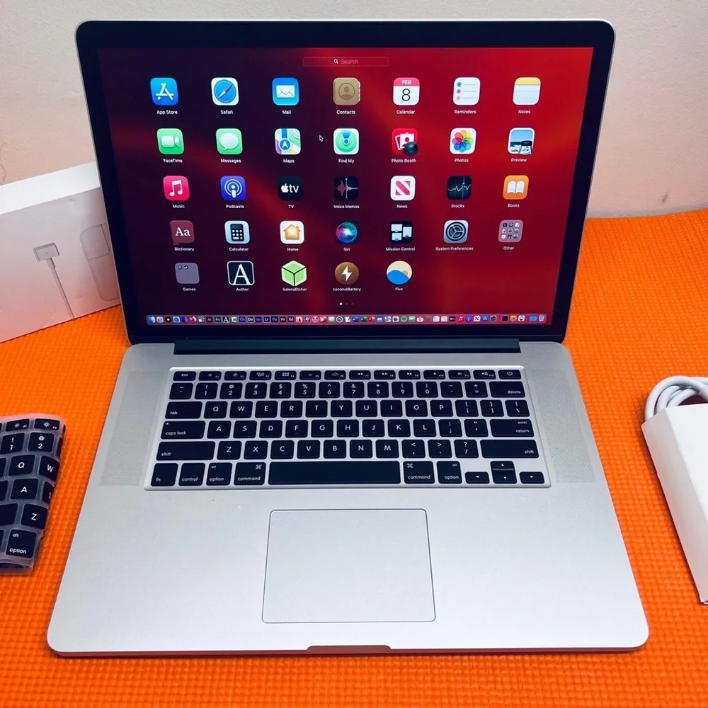 Apple MacBook Pro with Silver Finish